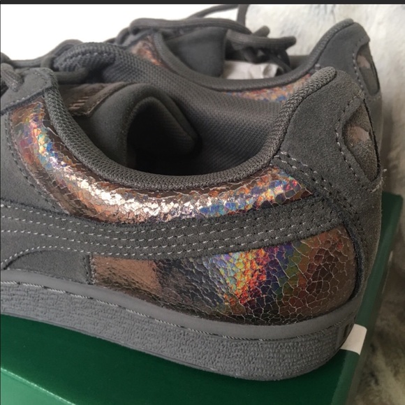 PUMA Lunar Lux Suede Sneakers - Picture 7 of 8